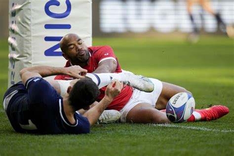 World Rugby defends bunker reviews at Rugby World Cup and says injured Dupont can wear a mask